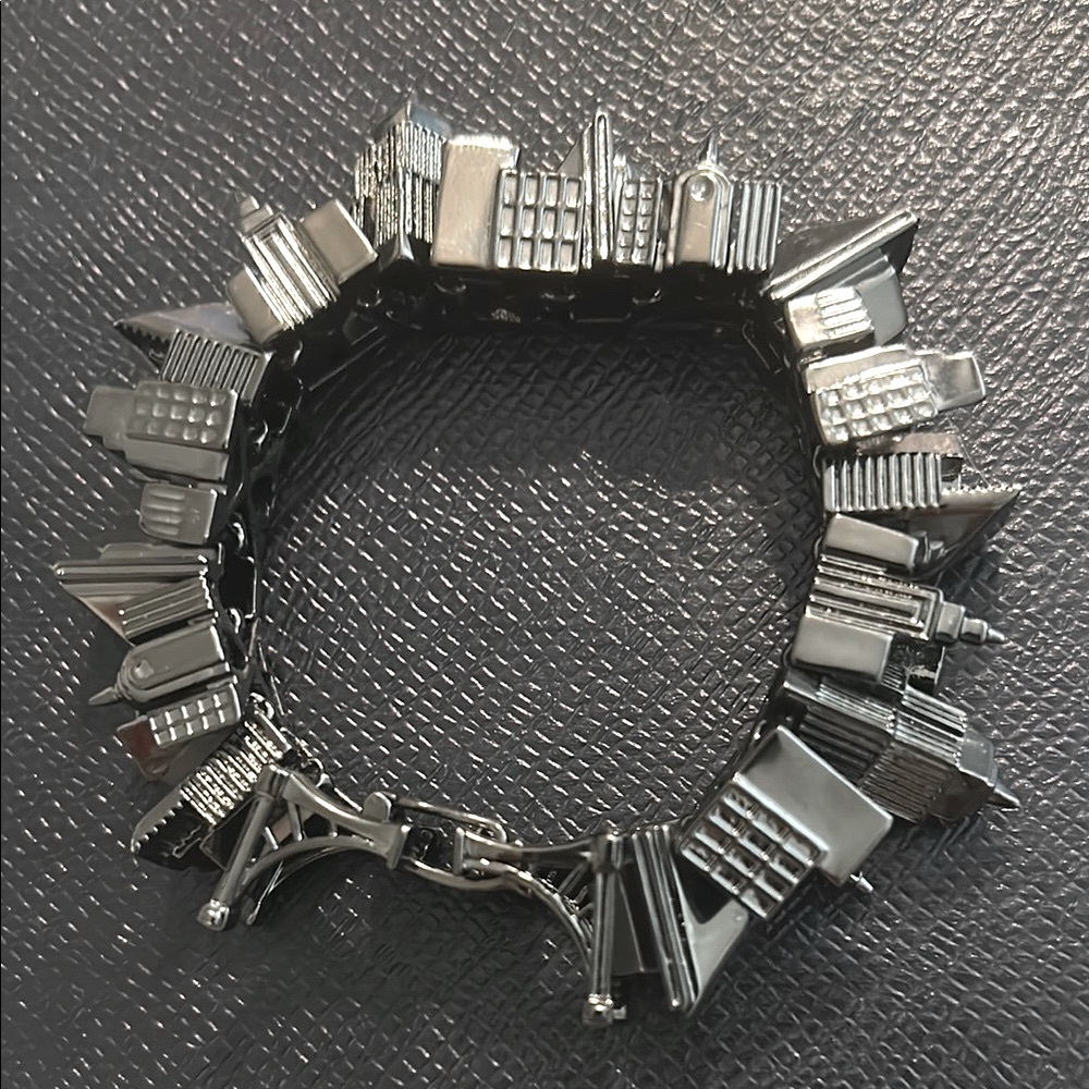 RARE DC Comic nOir Gotham City rhodium Bracelet
